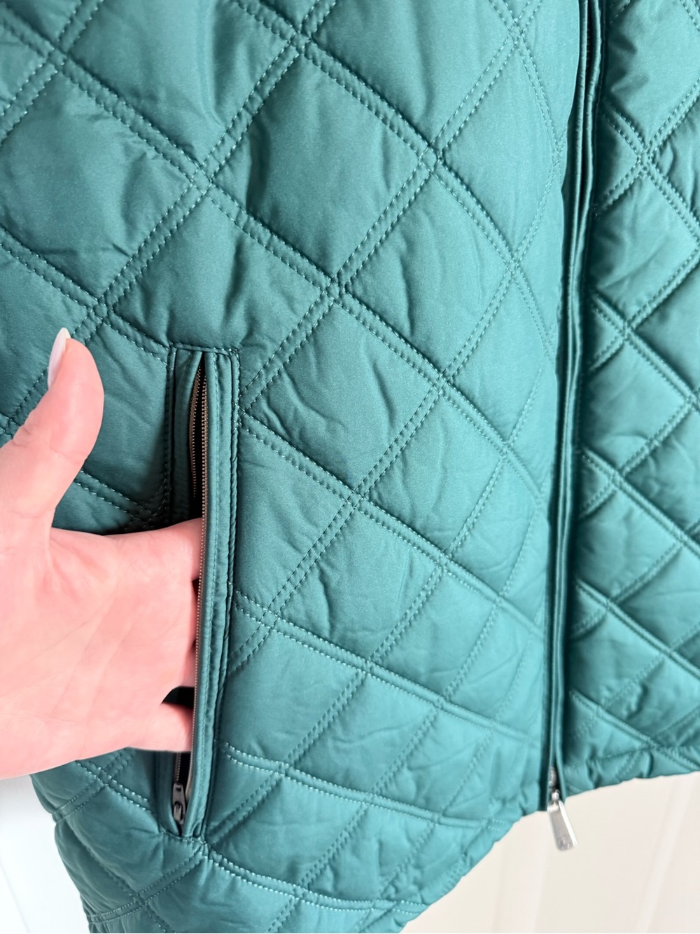 Brooks Brothers Insulated Quilted Sleeveless Puffer Vest in Forest Green NWOT - Picture 8 of 14